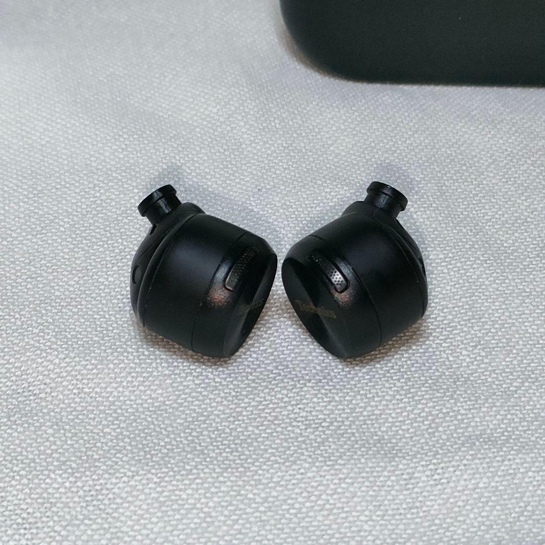 状態良　EAH-AZ80　テクニクス　黒 ワイヤレスイヤホン