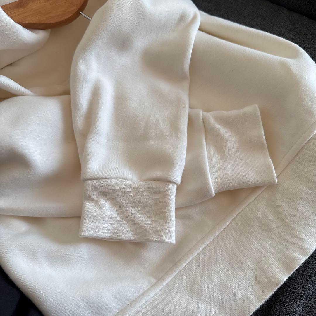 ホワイト パーカー フード付き ポロ刺繍