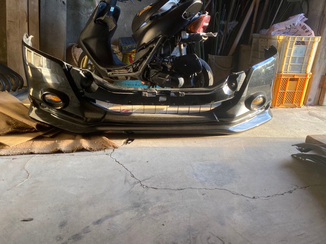 オデッセイRB3 社外フロントバンパー エアロ付き