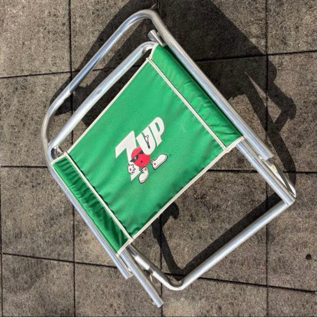 7up セブンアップ　ヴィンテージビーチチェア