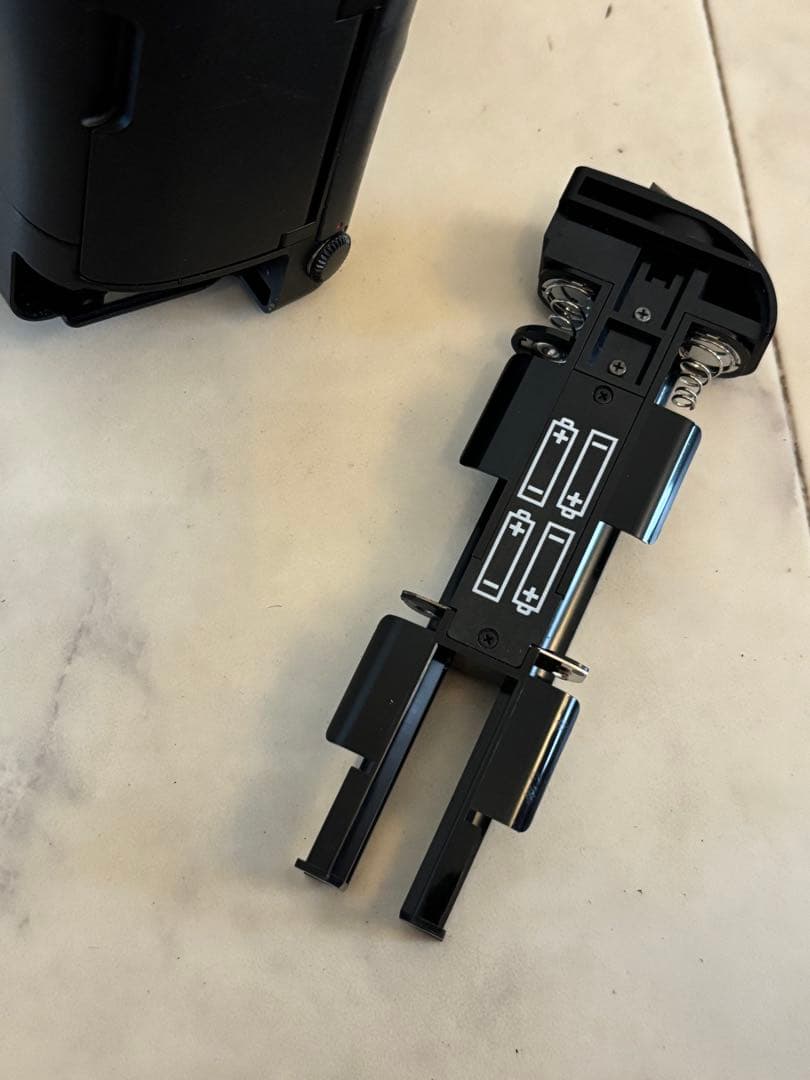 Canon キヤノン T90 フィルムカメラ　ボディ レンズ付き 35-70mm