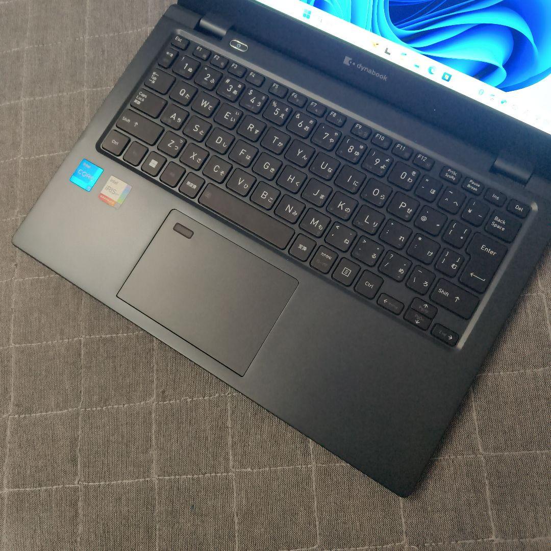 良好 Dynabook 超軽量 驚速 12世代i5 16GB 新品512GB 3