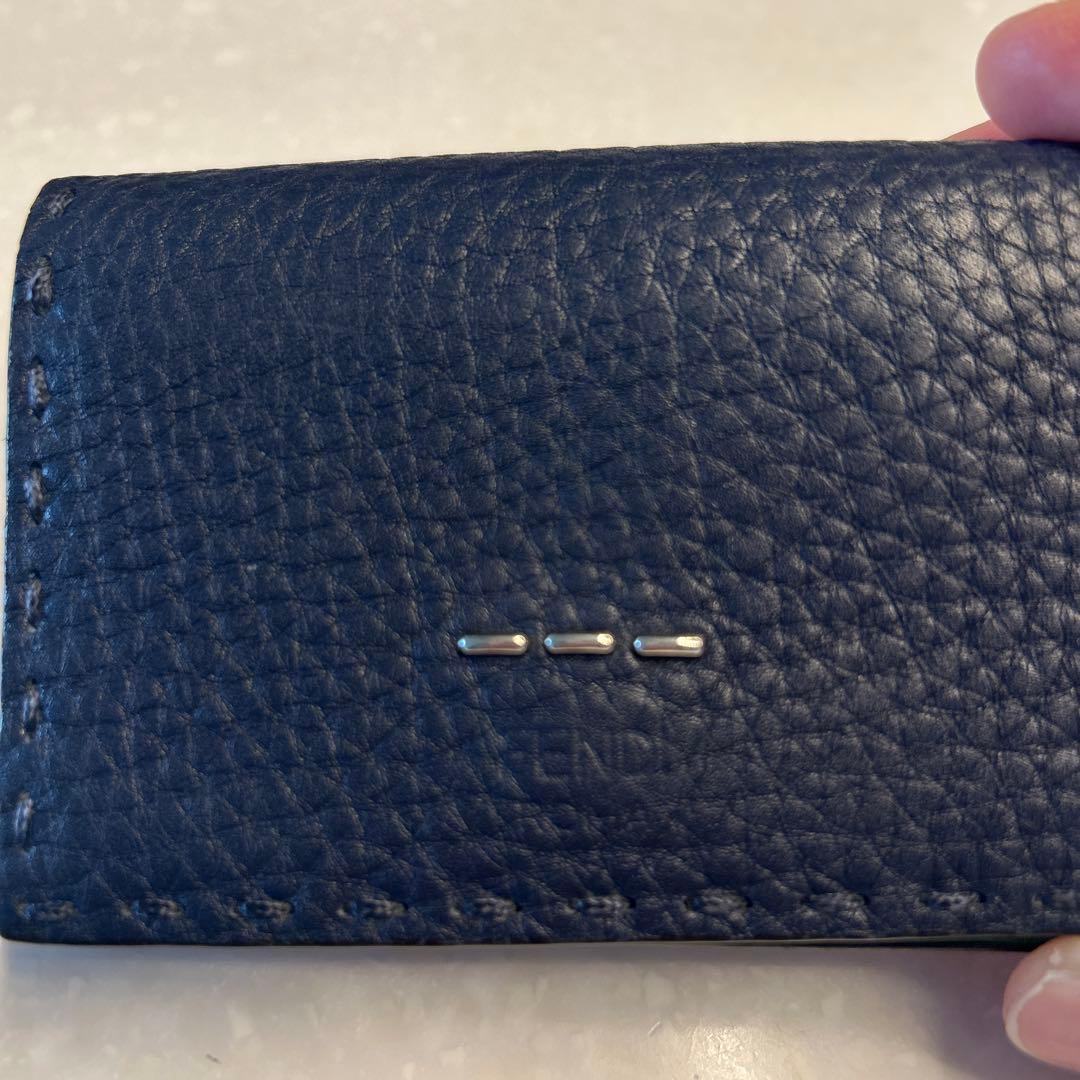 FENDIレザー 名刺入れ