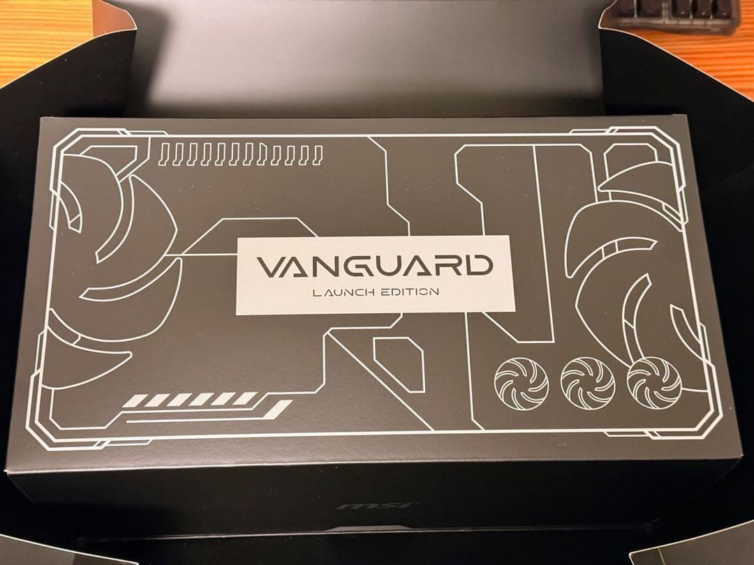 グラフィックボード・グラボ・ビデオカード MSI RTX 5080 Vanguard SOC Launch Edition
