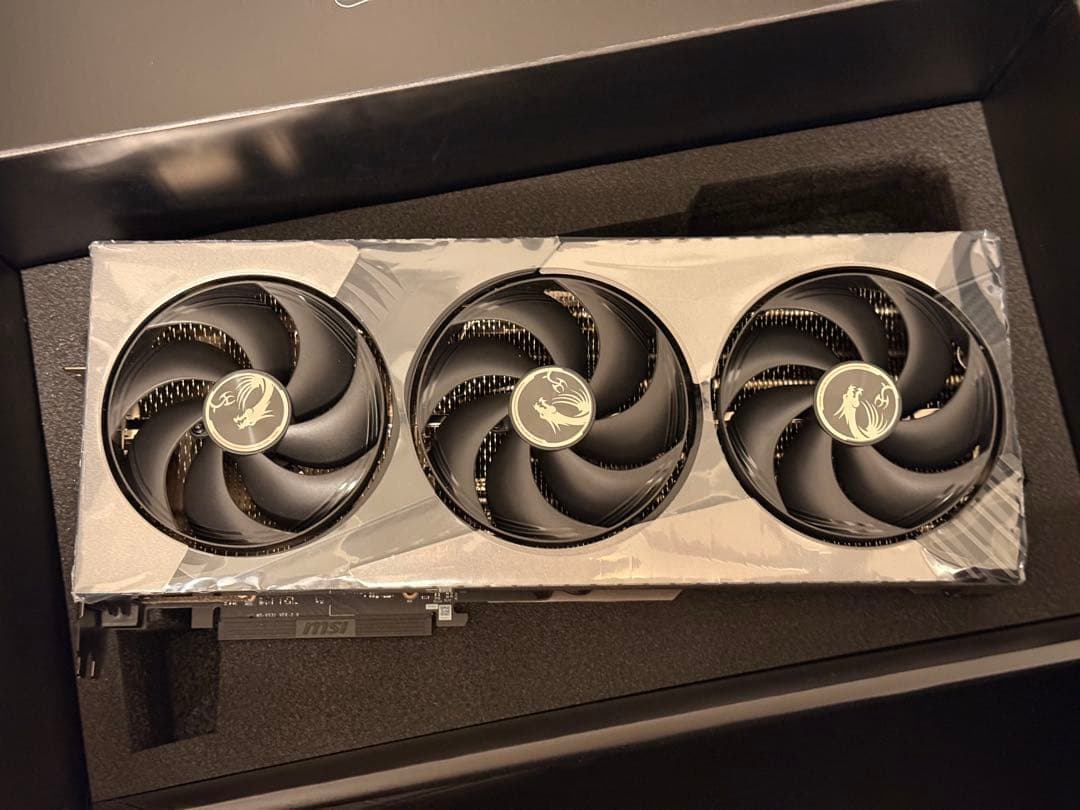 グラフィックボード・グラボ・ビデオカード MSI RTX 5080 Vanguard SOC Launch Edition