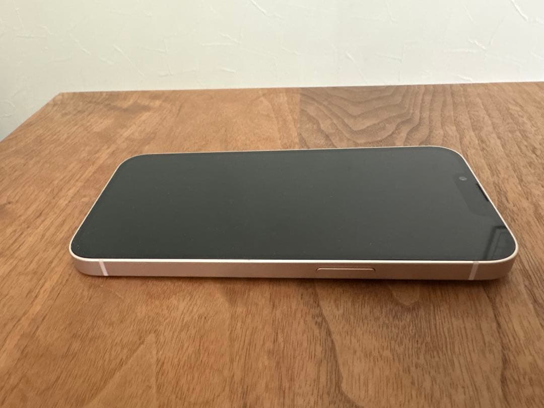 ピンクのiPhone 13