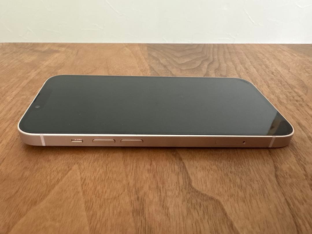 ピンクのiPhone 13