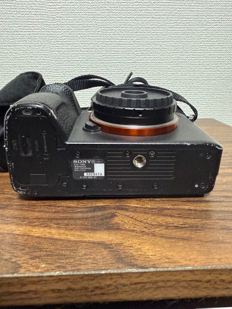 ［ジャンク品］SONY α7rⅲ バッテリー2個 チャージャー　フィルム調レンズ