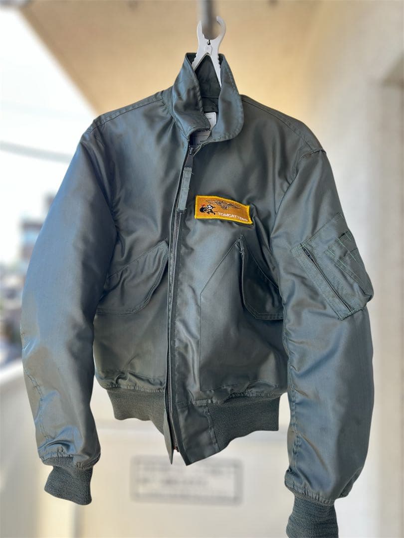 米軍実物 CWU-36/P フラジャケALPHA INDUSTRIEワッペン付き