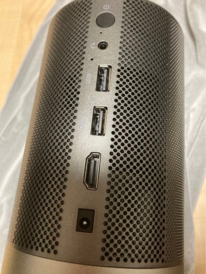 WiMiUS Q1 モバイルプロジェクター 500ANSIルーメン　対応の三脚付