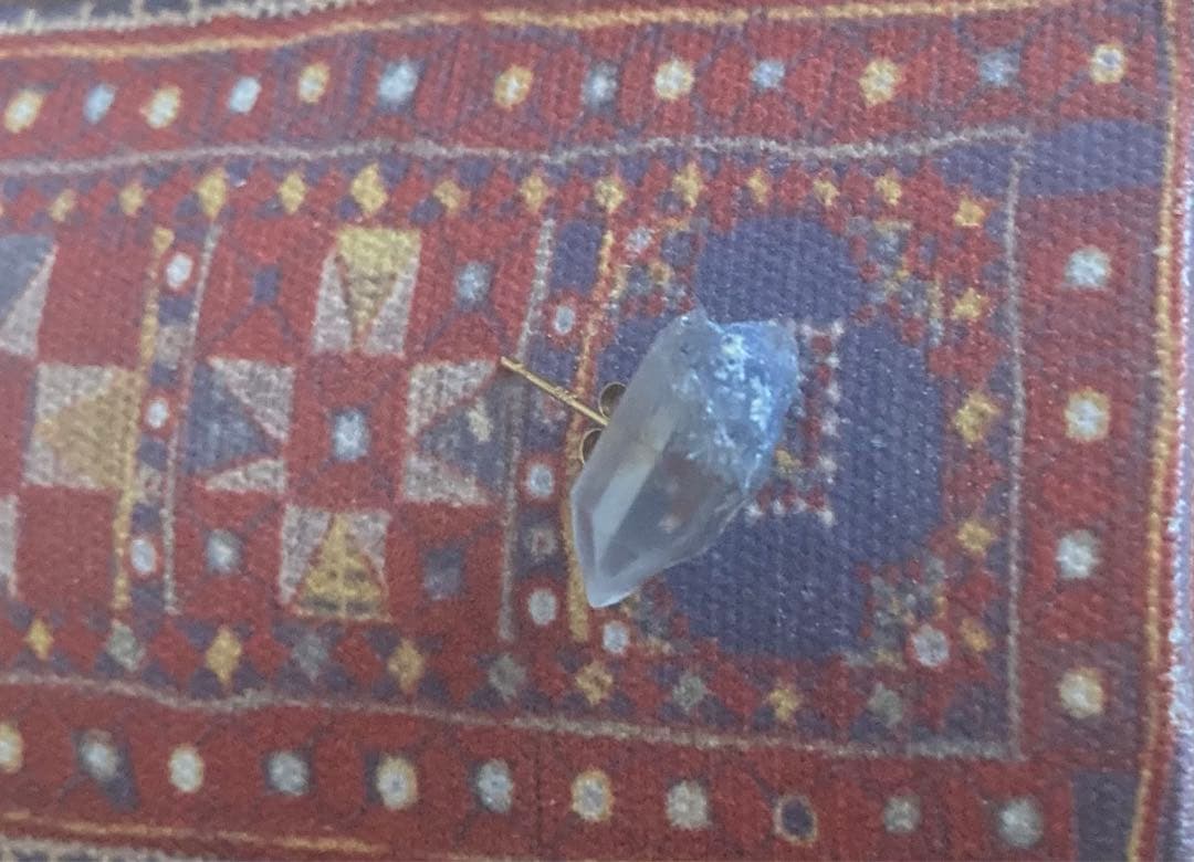 bororo ラフストーン片耳用ピアス