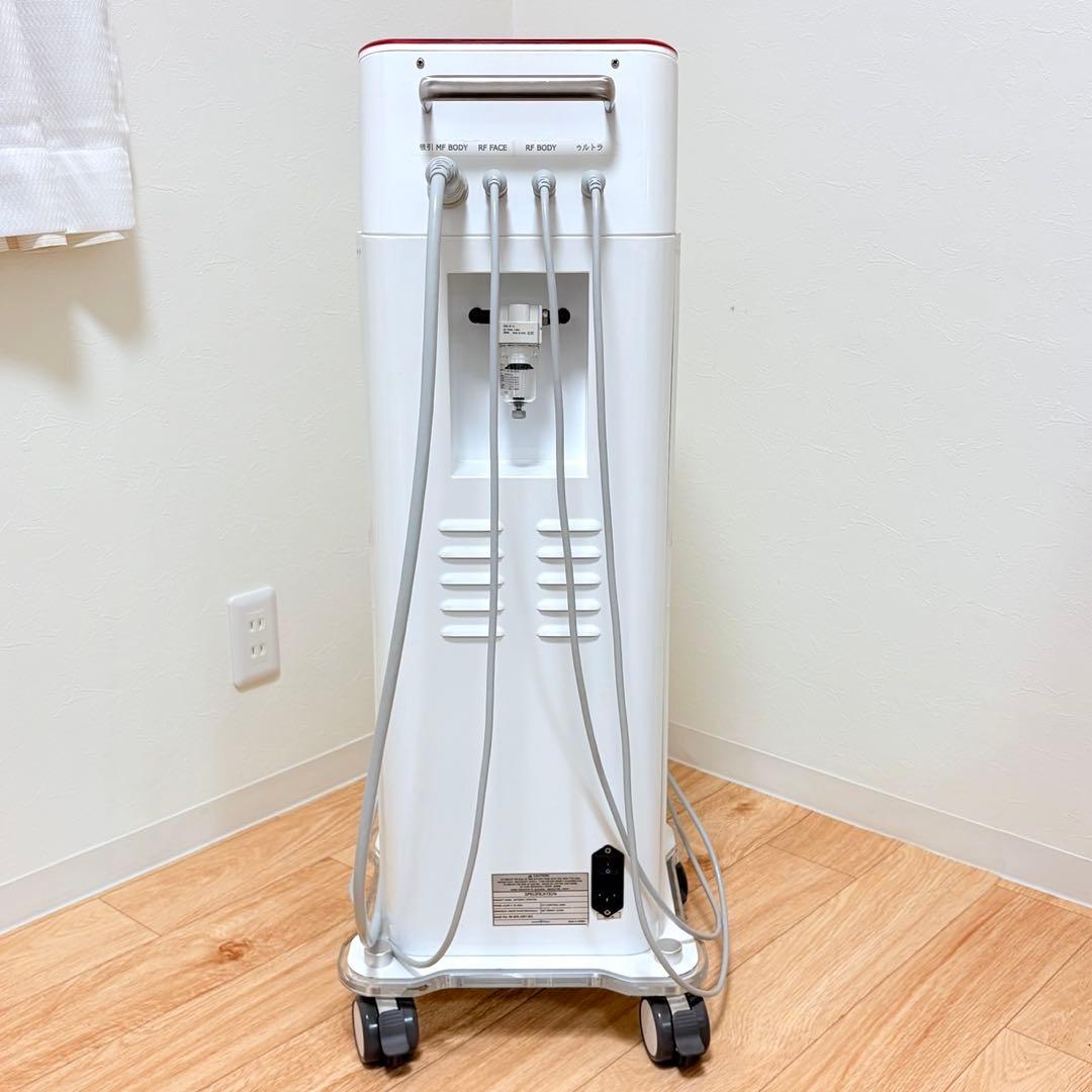 セルナイト 40khzキャビテーション ラジオ波 EMSバキューム