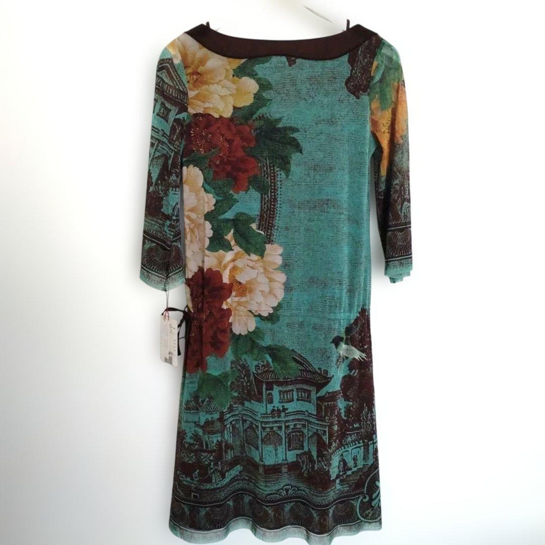 VIVIENNE TAM 花柄プリント 五分袖 チュニック　タグ付き