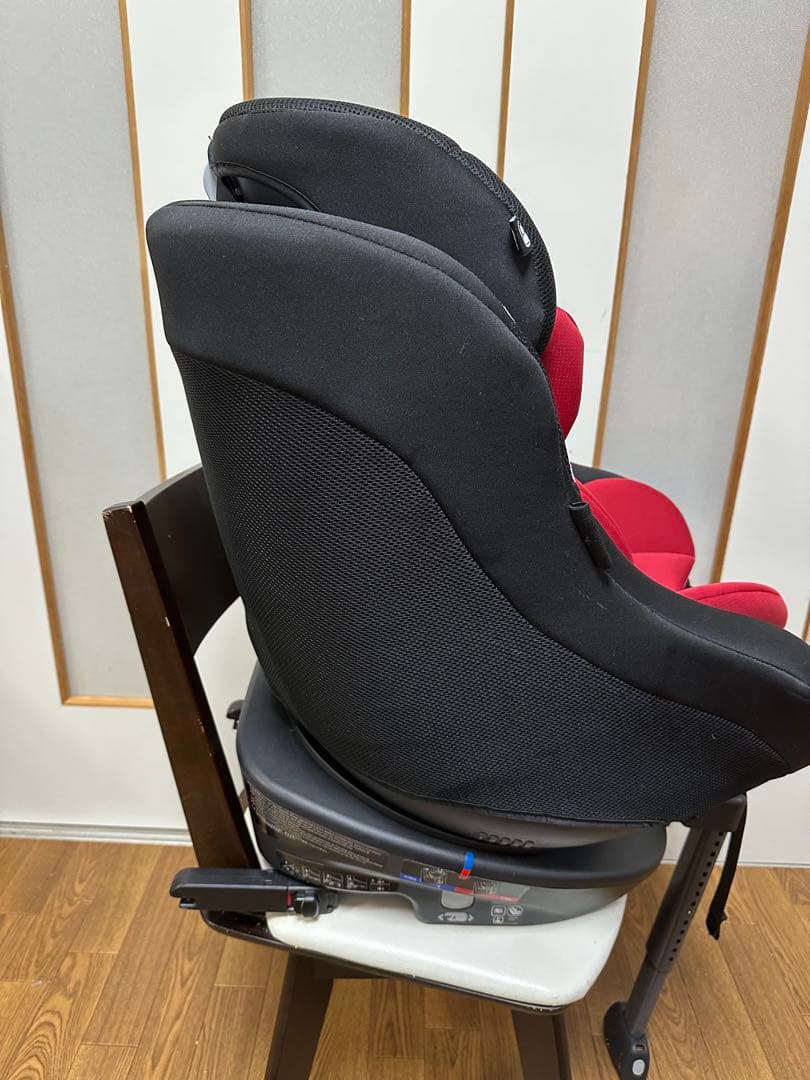 美品ジョイー チャイルドシート アーク360°isofix Joie