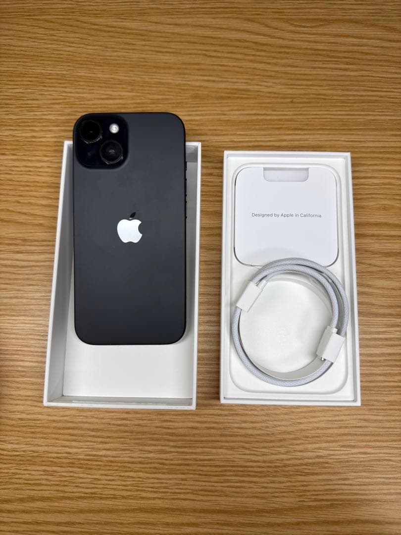 Apple iPhone15 ブラック 本体 128GB
