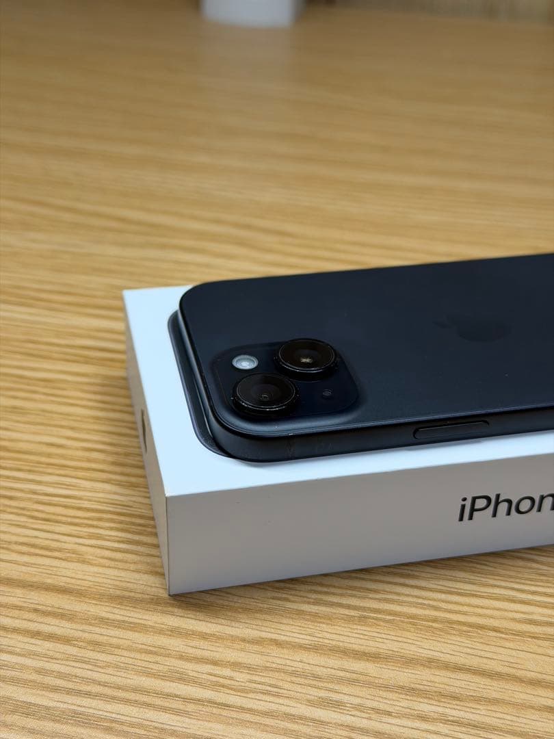 Apple iPhone15 ブラック 本体 128GB