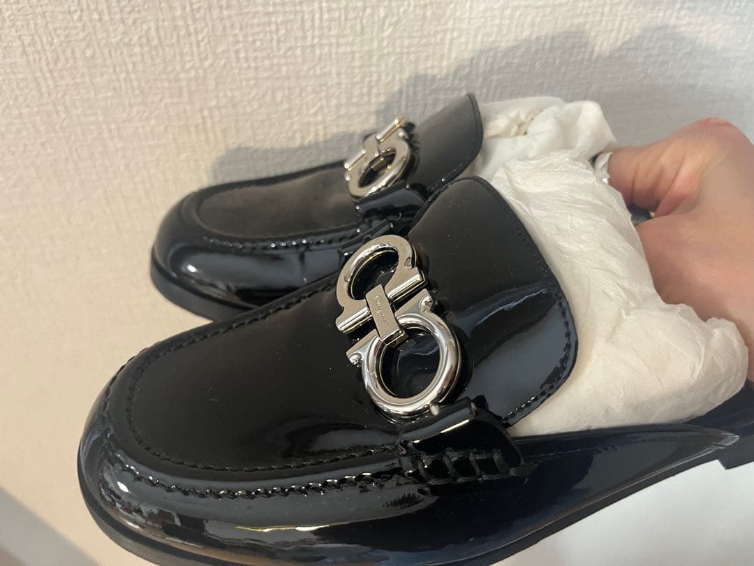 Salvatore Ferragamo ブラックミュール　ガンチーニ