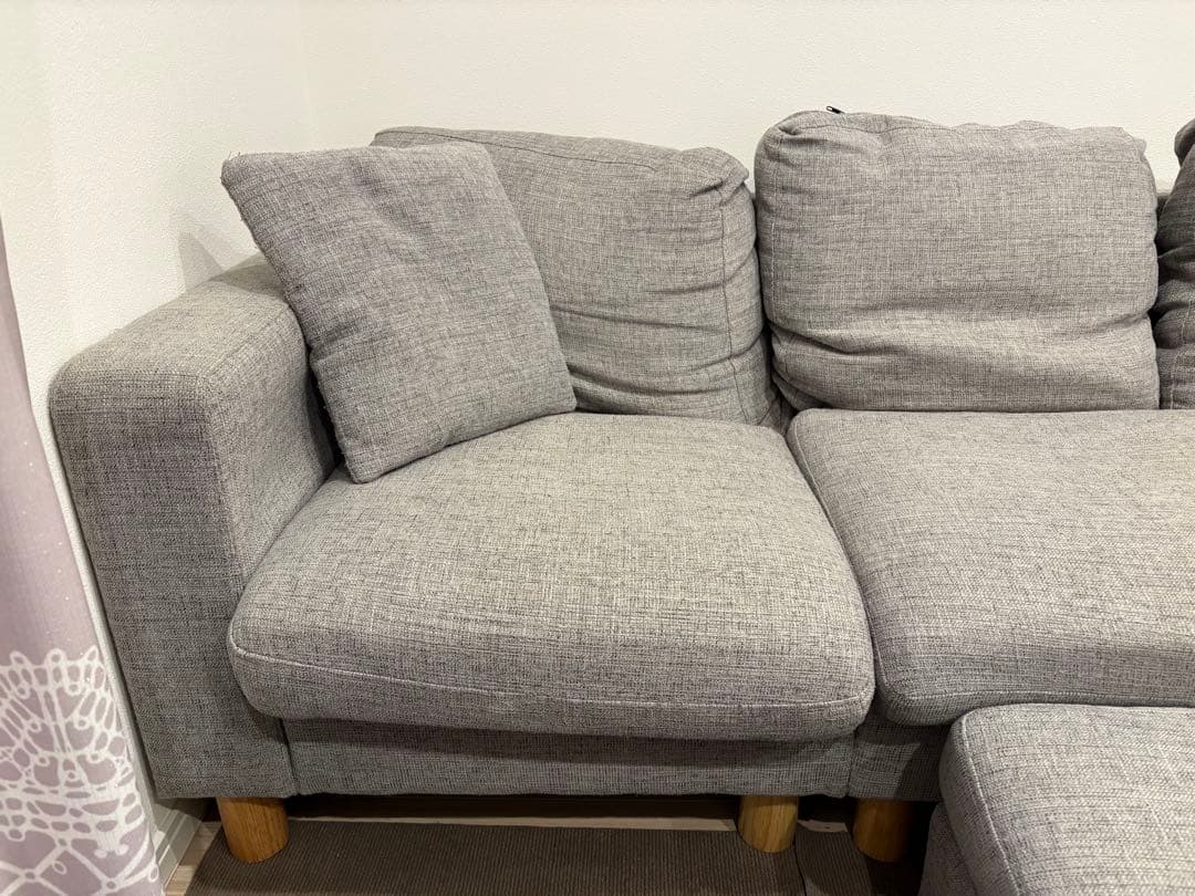 【れん】 ⭐︎【限定値下げ中】⭐︎3人掛けソファ オットマン付き⭐︎送料込み⭐︎