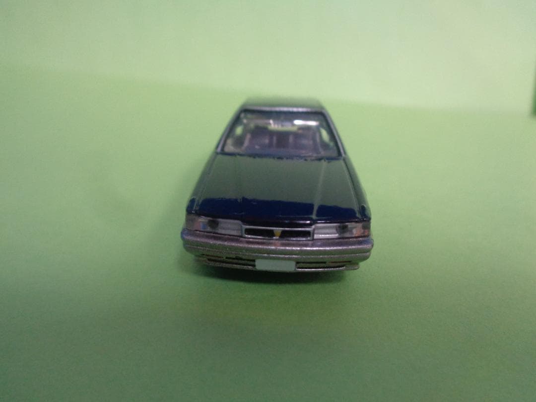 トミカプレミアム　タカラトミーモール　日産レパード