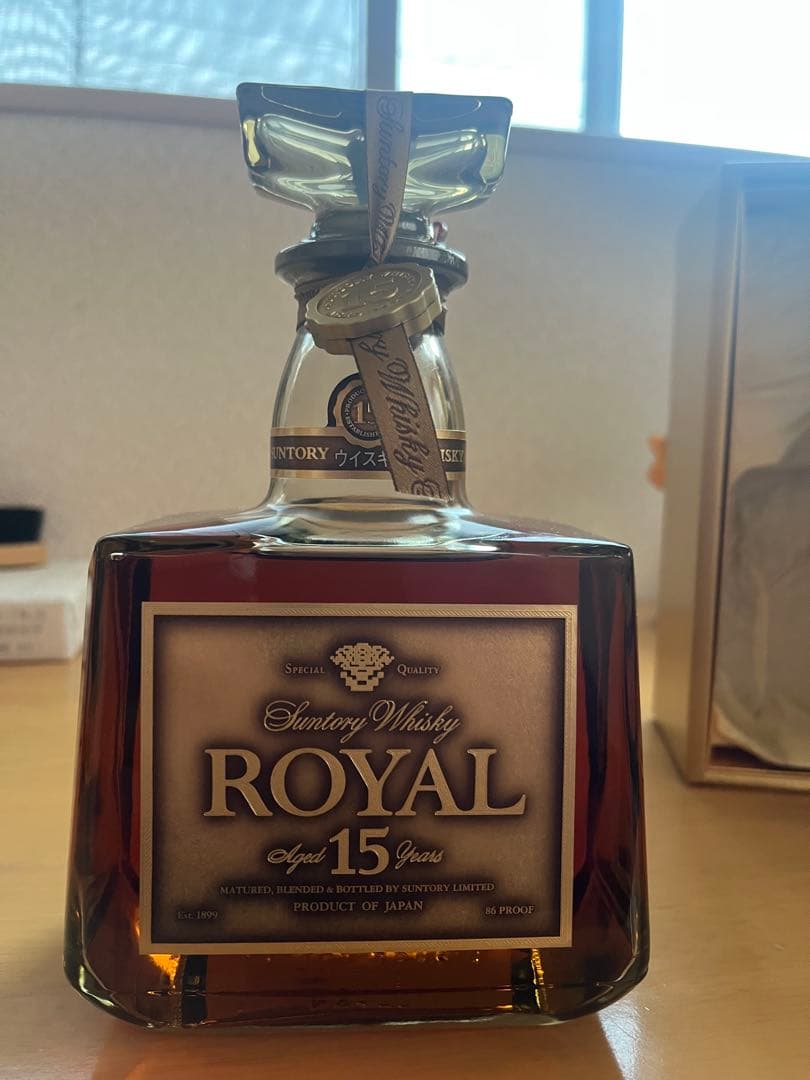 【未開封】 サントリー ローヤル 15年 ゴールドラベル 限定 希少 ウイスキー