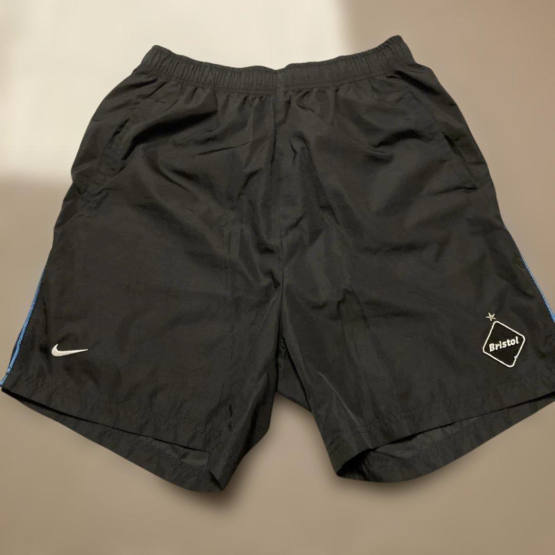 か*ん様 Nike F.C.R.B. ショートパンツ Mサイズ ブラック