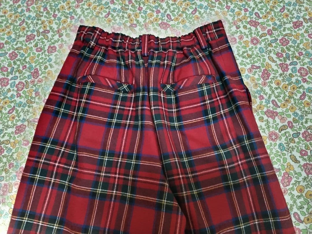 萌**様 ジェーンマープル　タータンチェックフリルトリムパンツ　新品