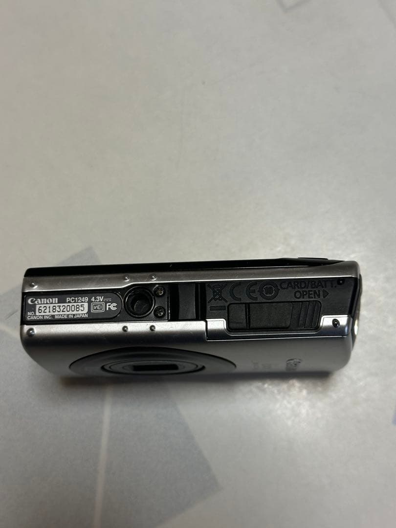 Canon IXY DIGITAL 8.0メガピクセル