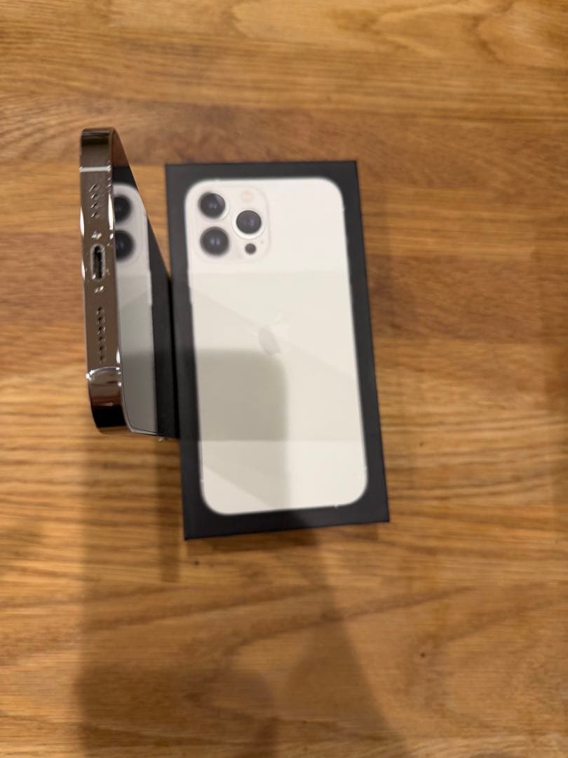 【人気色】iPhone 13 Pro MAX 512GB シルバー SIMフリー