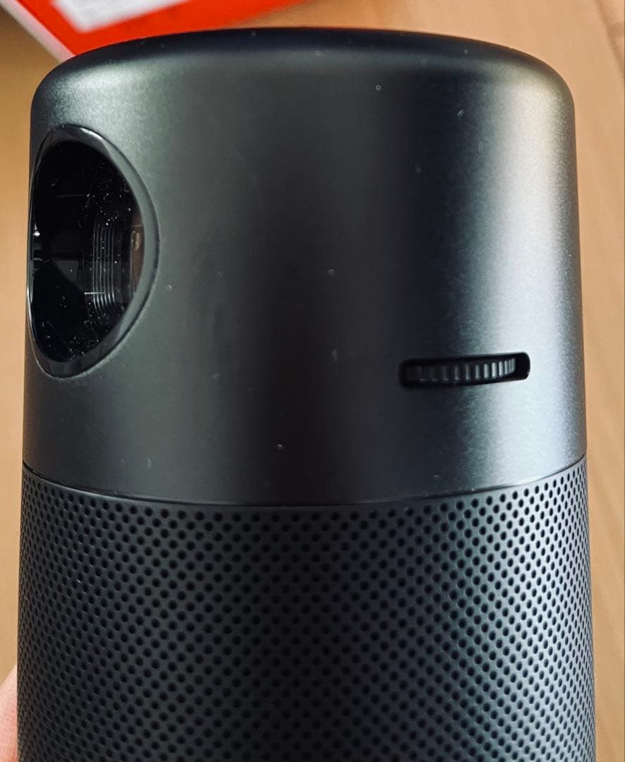 プロジェクター Nebula capsule