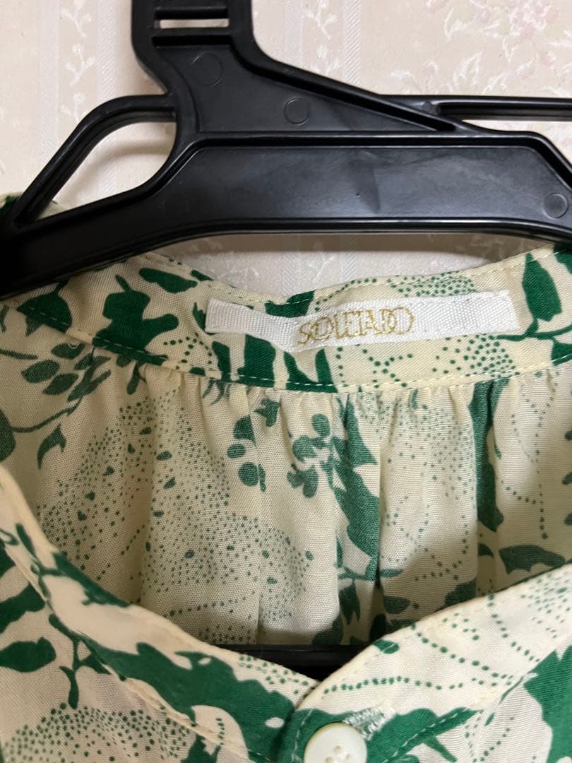 ソレイアード プリントレーヨン ギャザードミディワンピース