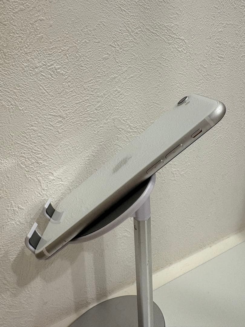 iPhoneSE 第3世代 64GB ホワイト