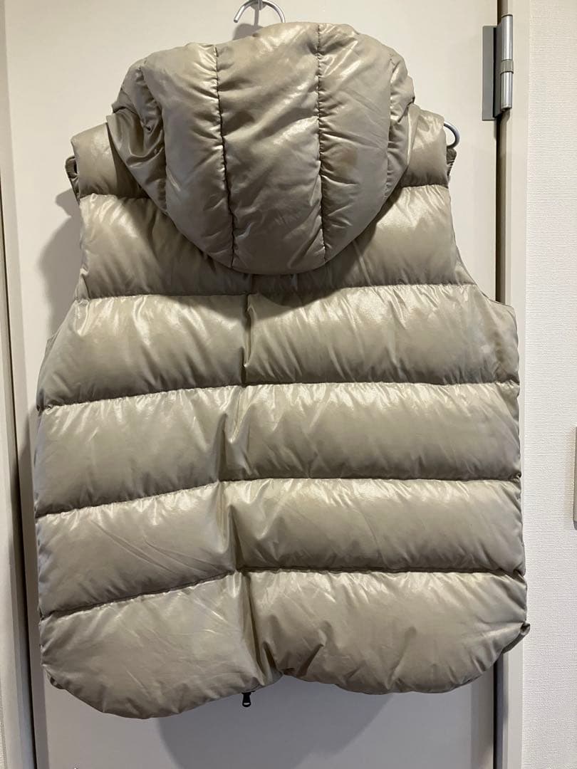 タトラス　ダウンベスト　人気色ベージュ サイズ04