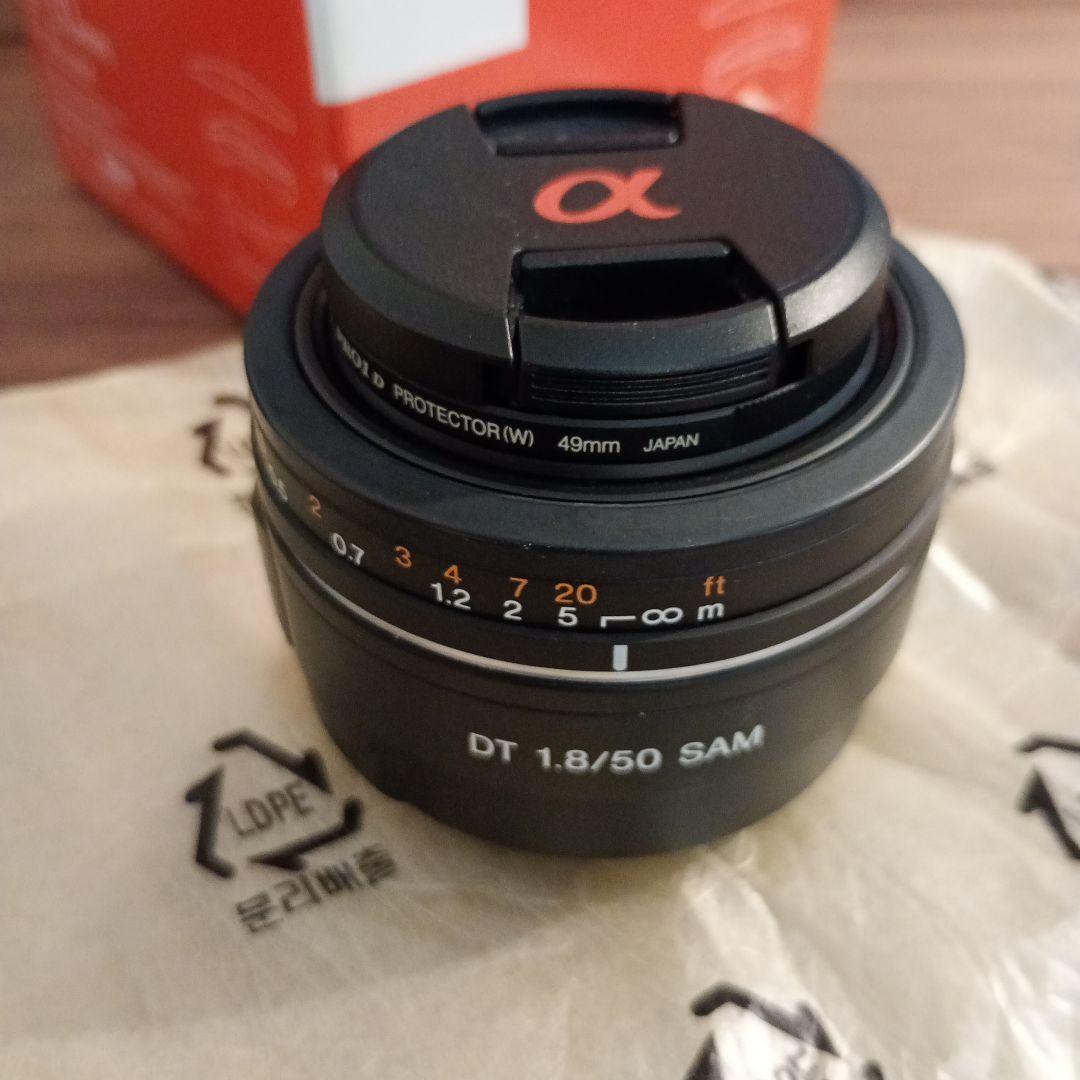 カメラ　レンズ　ソニー　α　DT50mm 　F1.8 SAM 美品