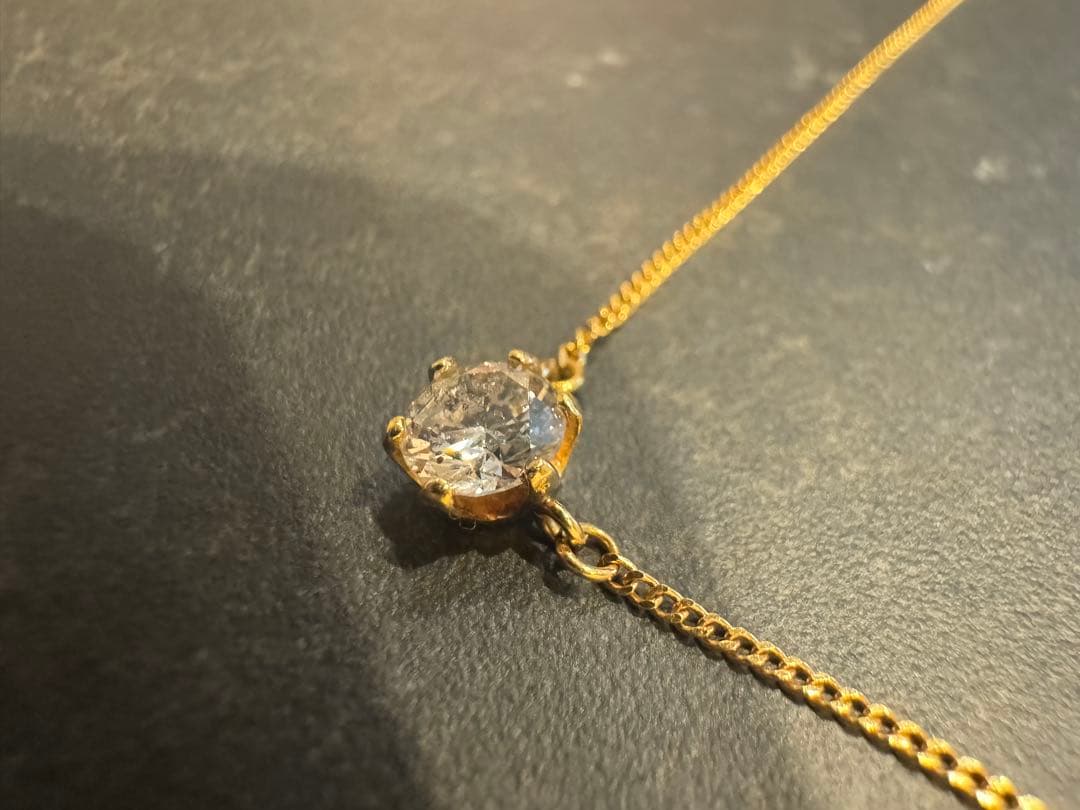 ダイヤモンド　ネックレス　K18 一粒　ゴールド　シンプル