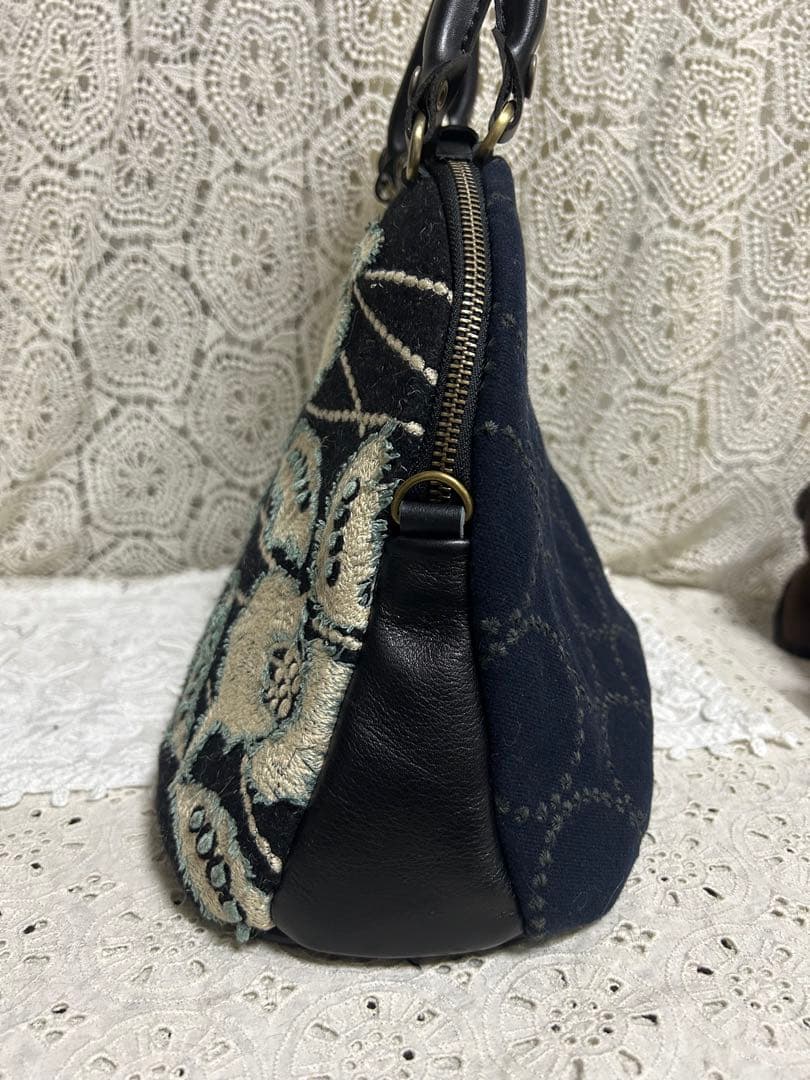 51206A ミナペルホネンハンドメイドブガッティ　 LLサイズ