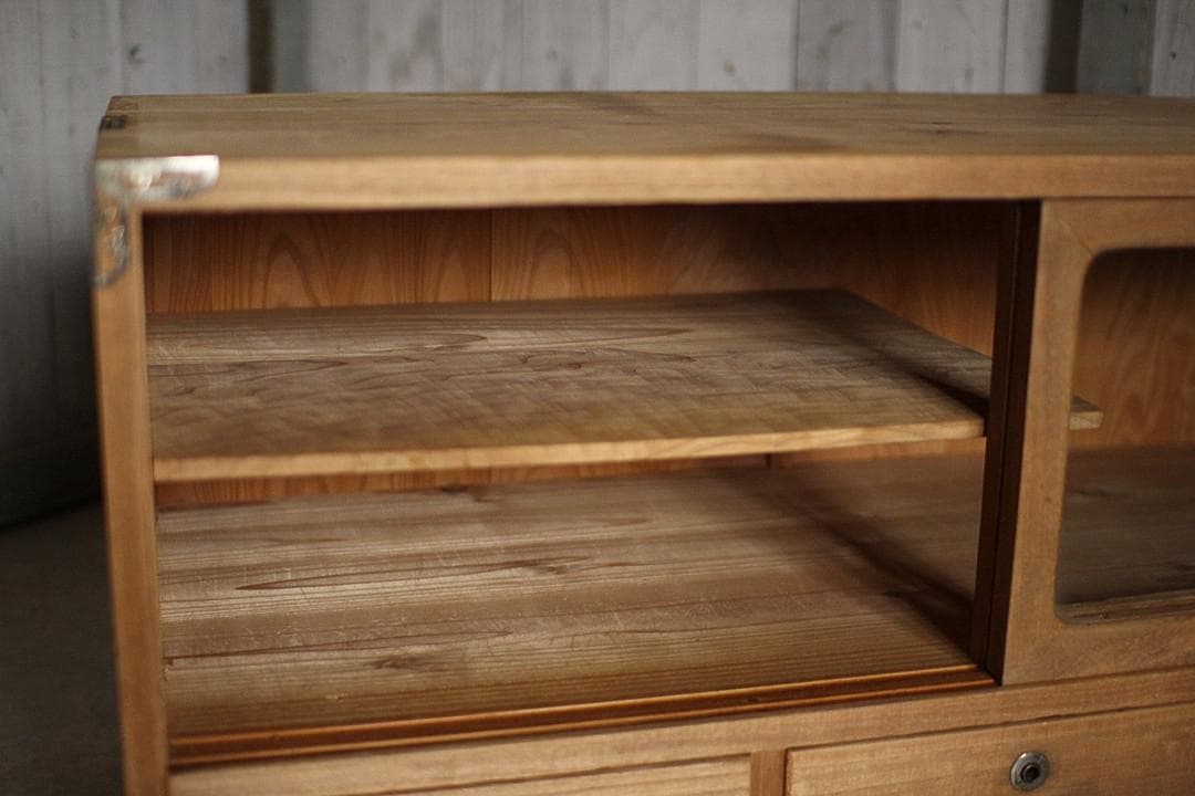 古いガラス戸棚×木製小引き出し3杯　ローチェスト　食器棚　古家具