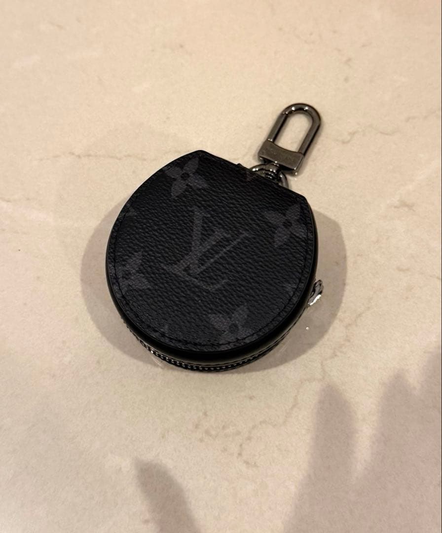 新品未使用‼️ルイヴィトン✨イヤホン➕ケース➕別売りモノグラムケース➕他付属品あり