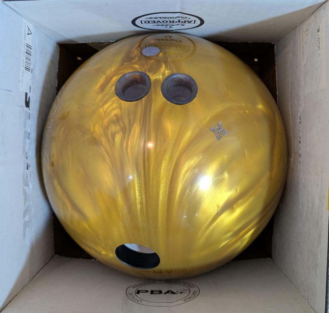 ロトグリップ　アイドル・ゴールド　ボウリングボール