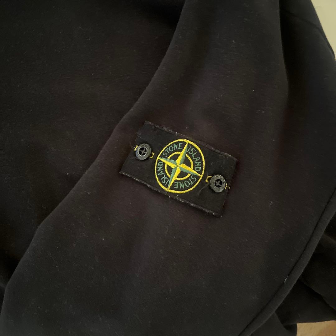 Stone  黒 クルーネック トレーナー