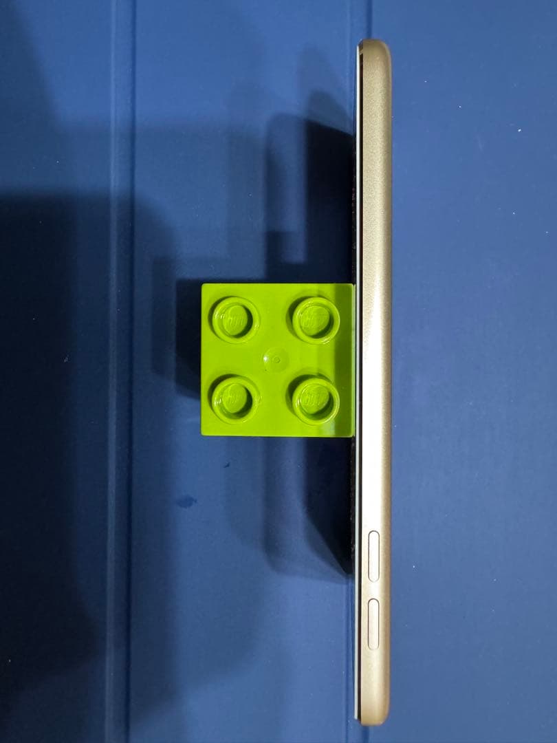 M*y様 【外装美品】Apple iPod touch 第7世代　128GB ゴ