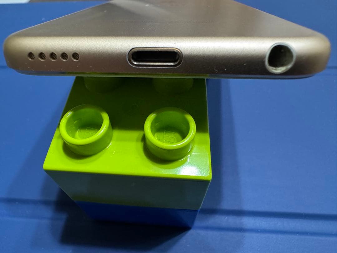 M*y様 【外装美品】Apple iPod touch 第7世代　128GB ゴ