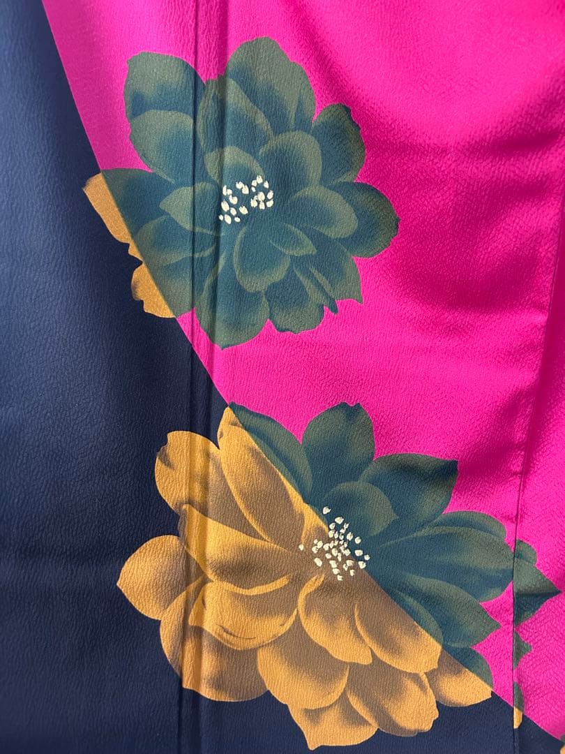 【 最終値下げ 】 豪華振袖４点セット！！　花柄　着物スキ倶楽部　１９２