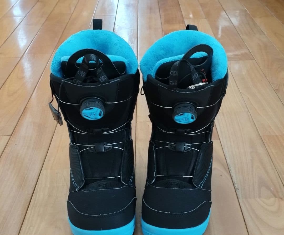 SALOMON スノーボードブーツ 23.5cm