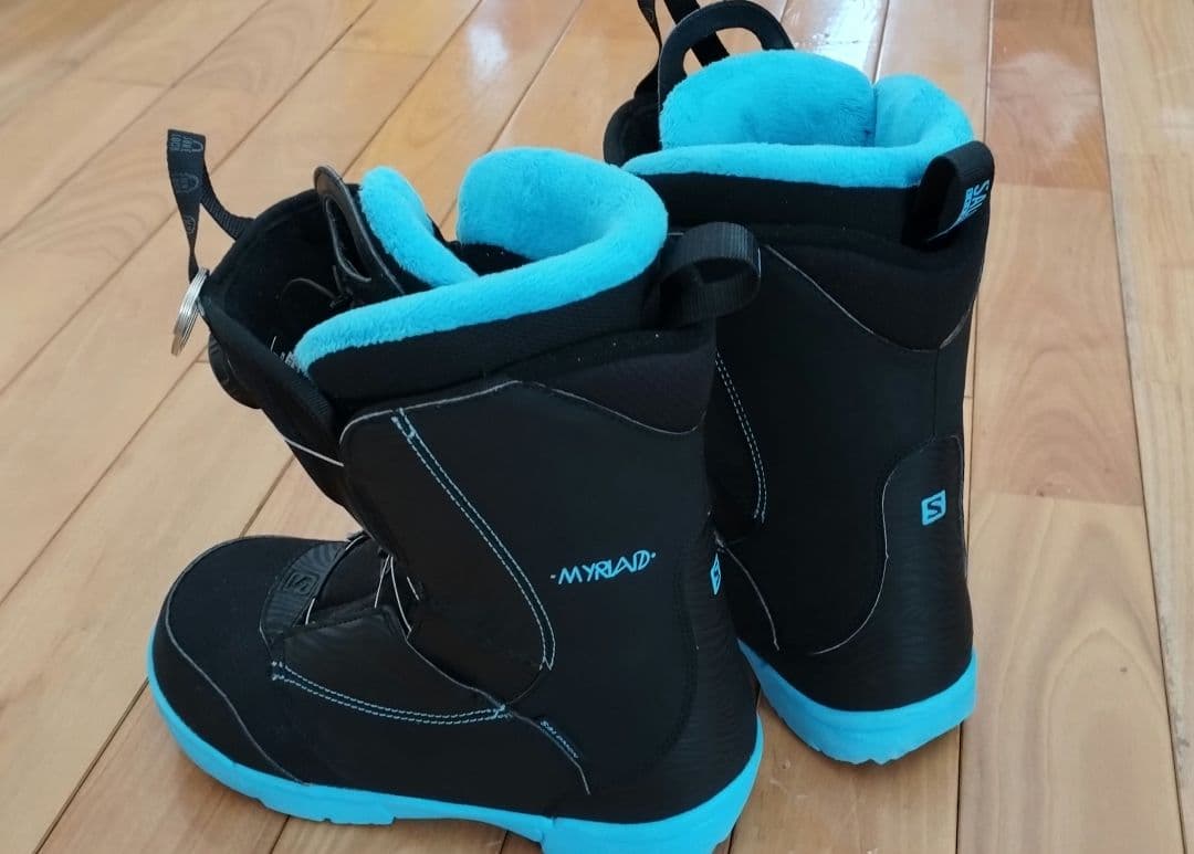 SALOMON スノーボードブーツ 23.5cm