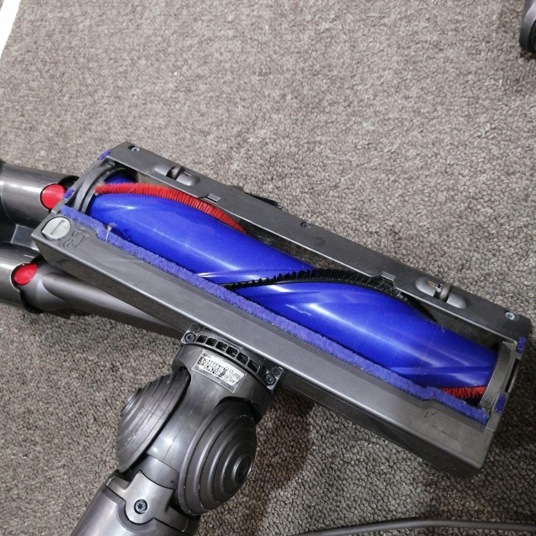 R*u様 Dyson V8 sv11　スティッククリーナー 本体 実動完品❤　送