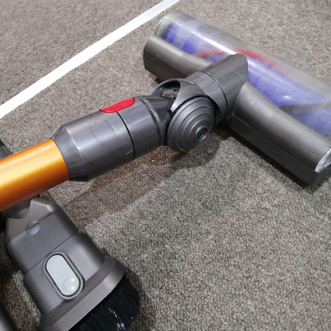 R*u様 Dyson V8 sv11　スティッククリーナー 本体 実動完品❤　送