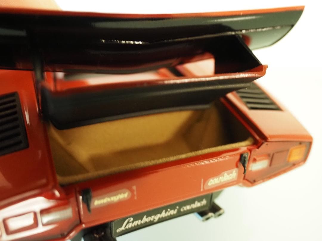 京商 オリジナル 1/18 ランボルギーニ カウンタック LP500Sレッド
