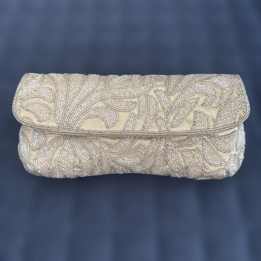 ビーズ刺繍 アイボリー クラッチバッグ