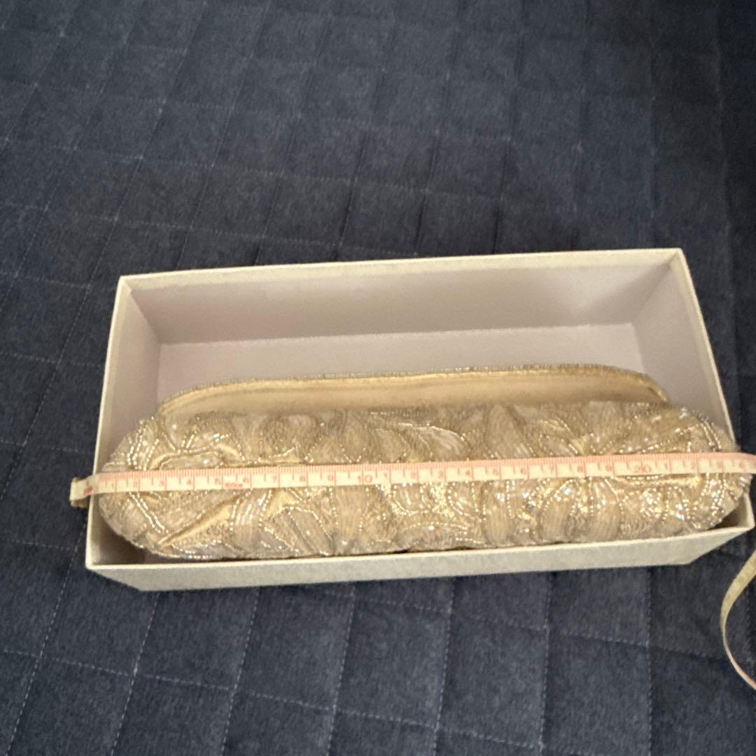 ビーズ刺繍 アイボリー クラッチバッグ