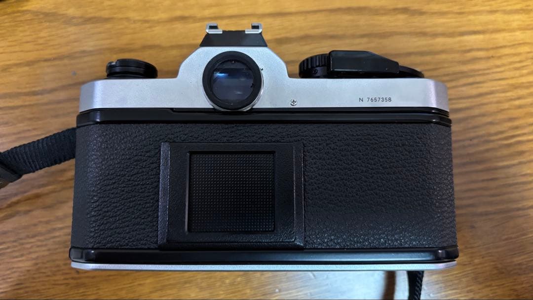 NIKON NEW FM2 シルバー　レンズ付き
